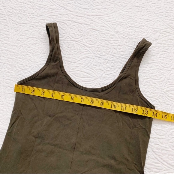 Lululemon‎ Back At It Tank, Dark Olive (Sz 4) - Picture 3 of 6